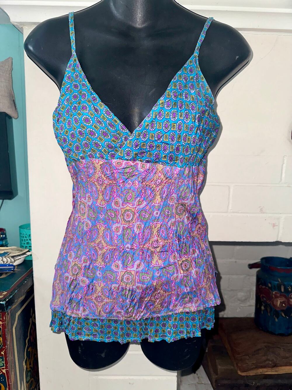 VINTAGE UNWORN SILK PRINT REVERSIBLE CAMISOLE TOP LAVENDER BLUES